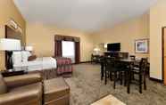 ห้องนอน 6 Boarders Inn & Suites by Cobblestone Hotels - Ardmore