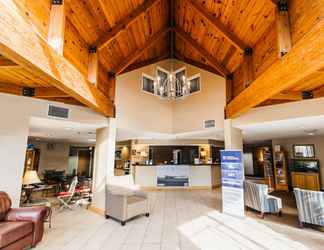 Lobby 2 SureStay Plus Hotel by Best Western Elizabethtown Hershey