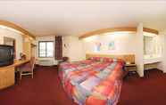 Bilik Tidur 6 Sleep Inn Johnstown