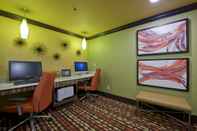 Ruangan Fungsional Hampton Inn Greenwood