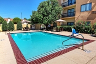 Kolam Renang Courtyard by Marriott Abilene Southwest/Abilene Mall South