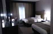 Bedroom 3 Country Inn & Suites by Radisson, Roanoke, VA