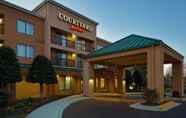 ภายนอกอาคาร 2 Courtyard by Marriott Chesapeake