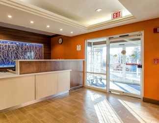 Lobi 2 Fairfield Inn By Marriott Potomac Mills