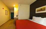 Kamar Tidur 7 Country Inn & Suites by Radisson, Germantown, WI