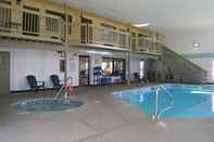 Swimming Pool Hotel Blue 66