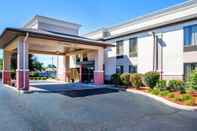 Bangunan Comfort Inn Dayton - Huber Heights