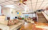 Lobi 3 Americas Best Value Inn Elk City