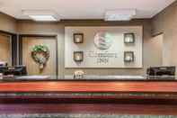 Lobby Wingate by Wyndham Pittsburgh/West Mifflin