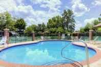 Swimming Pool Comfort Inn Matthews - Charlotte