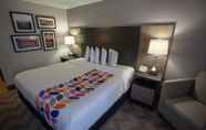 Bedroom 2 La Quinta Inn & Suites by Wyndham Goodlettsville - Nashville