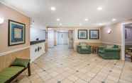 Lobby 7 La Quinta Inn & Suites by Wyndham Nashville Franklin