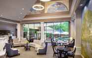 Lobi 7 Desmond Hotel Malvern, a DoubleTree by Hilton