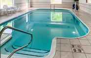 Swimming Pool 2 Quality Inn near Northtown Mall & National Sports Center