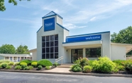 Exterior 2 Travelodge by Wyndham Essington / Philadelphia Airport