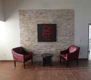 Lobby 4 Red Roof Inn New Stanton