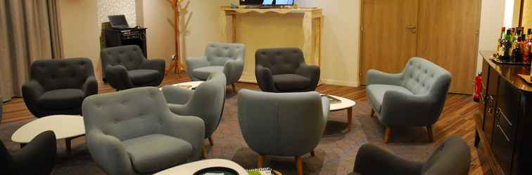 Sảnh chờ ibis Styles Chaumont Centre Gare