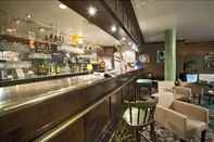 Quầy bar, cafe và phòng lounge Hotel du Golf Rosny