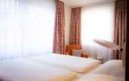Bedroom 6 Hotel Azenberg
