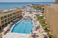 Swimming Pool Coral Beach Hotel and Resort Beirut