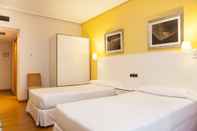 Bedroom Hotel Sercotel Tres Luces