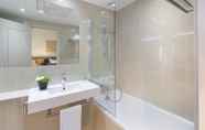 Toilet Kamar 2 Hotel Galileo