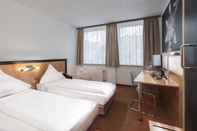 Bedroom Days Inn by Wyndham Dortmund West