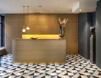 Lobi 2 Hotel Felix