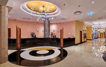 Lobby 4 Millennium Airport Hotel Dubai