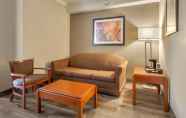 Ruang untuk Umum 4 Best Western Fort Washington Inn