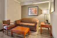 Ruang untuk Umum Best Western Fort Washington Inn