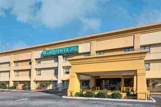 Exterior 4 La Quinta Inn & Suites by Wyndham Savannah Southside