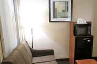 Common Space Quality Inn & Suites