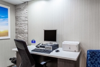 ห้องประชุม Days Inn by Wyndham Wilmington/Newark