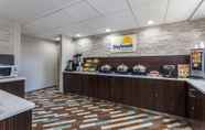 Restaurant 7 Days Inn by Wyndham Wilmington/Newark