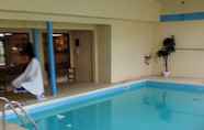 Swimming Pool 3 Super 8 by Wyndham Plymouth