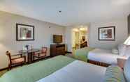 Bedroom 5 Best Western Plus The Inn at Hampton