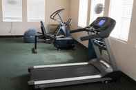 Fitness Center California Inn