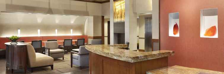 Lobi Hyatt Place Nashville Airport