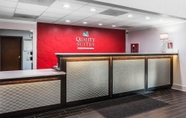 Lobby 5 Quality Suites Pineville - Charlotte