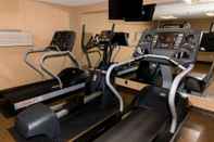 Fitness Center Howard Johnson by Wyndham Portsmouth