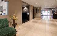 Lobby 7 Best Western Concord Inn & Suites