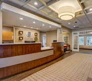 Lobby 7 Comfort Inn & Suites