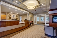 Lobby Comfort Inn & Suites