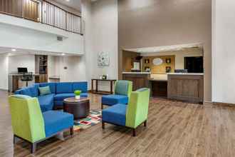 Lobby 4 Comfort Suites South Park