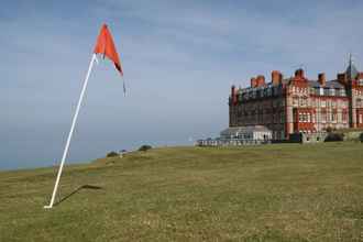 Exterior 4 The Headland Hotel and Spa