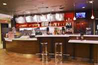 Bar, Cafe and Lounge Courtyard by Marriott Concord