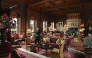 Lobi 3 Cliveden House - an Iconic Luxury Hotel