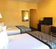 ห้องนอน 2 Anaheim Discovery Inn & Suites