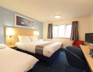 Bilik Tidur 2 Travelodge Exeter M5